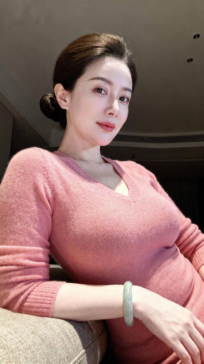 黄推福利内容 - 鱼人#鱼馆的精彩图片 福利姬鱼人#鱼馆分享的黄推图片1 - 网红私拍内容