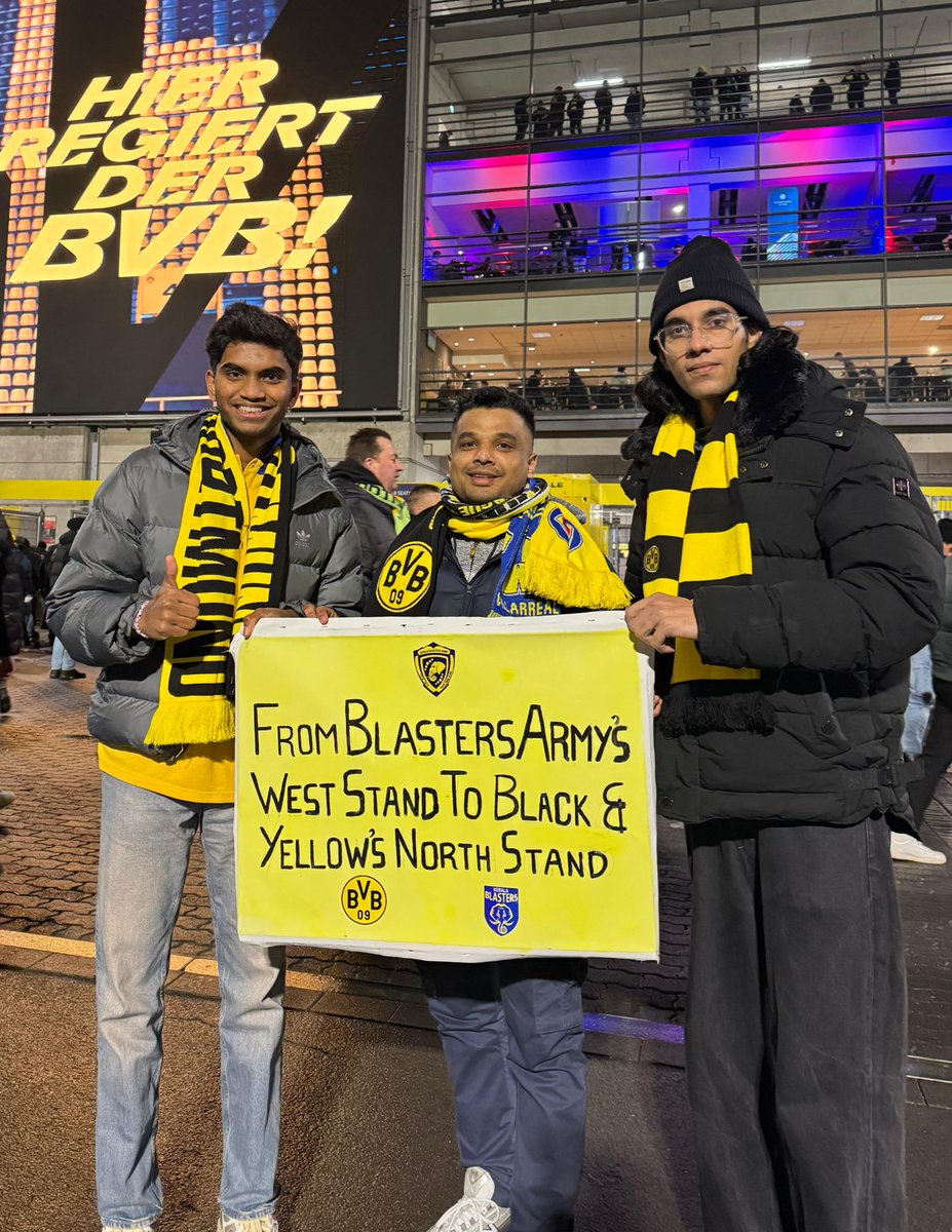 blasters_army's tweet image. From Blasters Army’s💛💙 West Stand To Black &amp;amp; Yellow’s 💛🖤 North Stand 
🇮🇳🇩🇪 

Our overseas representative Varah makes his appearance at the UCL night in Germany! ⚽️🔥
.
#Keralablastersarmy #Keralablasters #Borrusiadortmund #Blackandyellow
