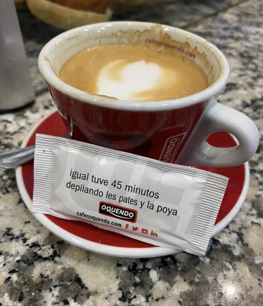 padrura's tweet photo. y lo bonito que es bajarse a tomar el café a la cafetería de toda la vida de tu barrio ❤️ https://t.co/r8IWZyQPre