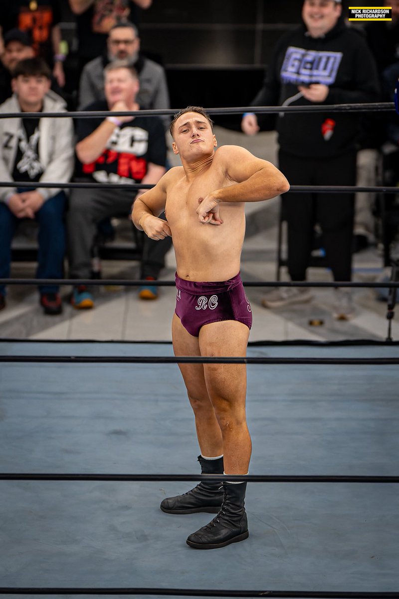 FancyRyanClancy's tweet image. 🥂THIS WEEKEND🥂

Thursday: @WrestlingOpen 
📍Worcester, MA

Friday: @C4Wrestling 
📍Ottawa, ON, Canada 

Limited availability for Dec. &amp;amp; Jan. 
DM or Email bookryanclancy@gmail.com

📸: @NickNrichard 
#Fancy 🥂