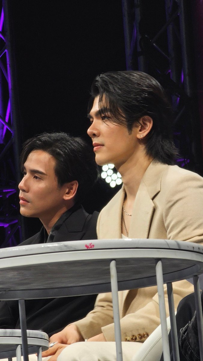 mysMile04960741's tweet image. Daddy  VS  Baby

@milephakphum
#InThe8ightxMileJes
#Workpoint
#TrueVisionsNOW #InThe8ight
#MilePhakphum