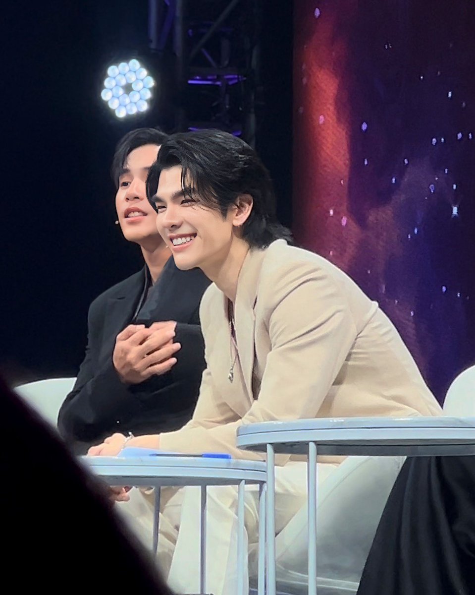 mysMile04960741's tweet image. Daddy  VS  Baby

@milephakphum
#InThe8ightxMileJes
#Workpoint
#TrueVisionsNOW #InThe8ight
#MilePhakphum