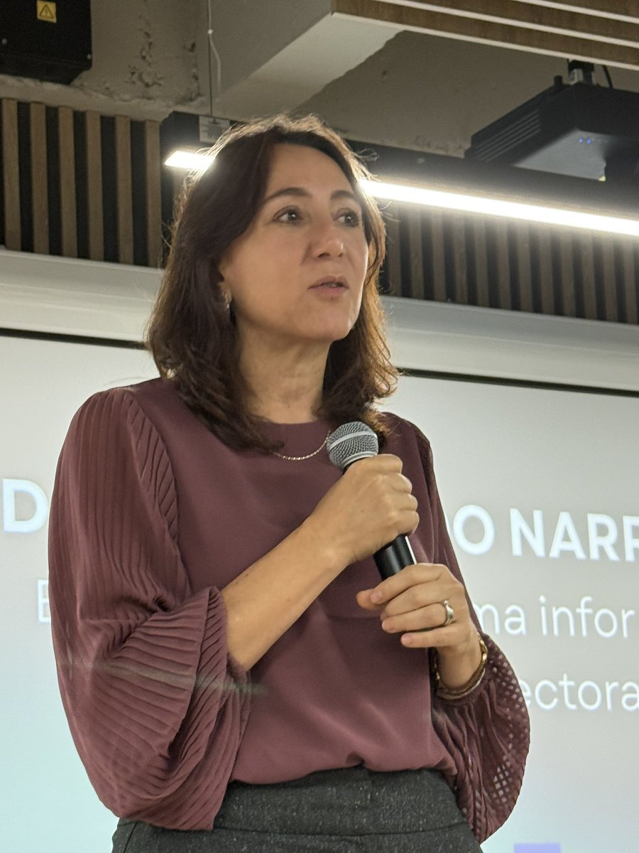 Karem Judith Labrador Araújo tweet media