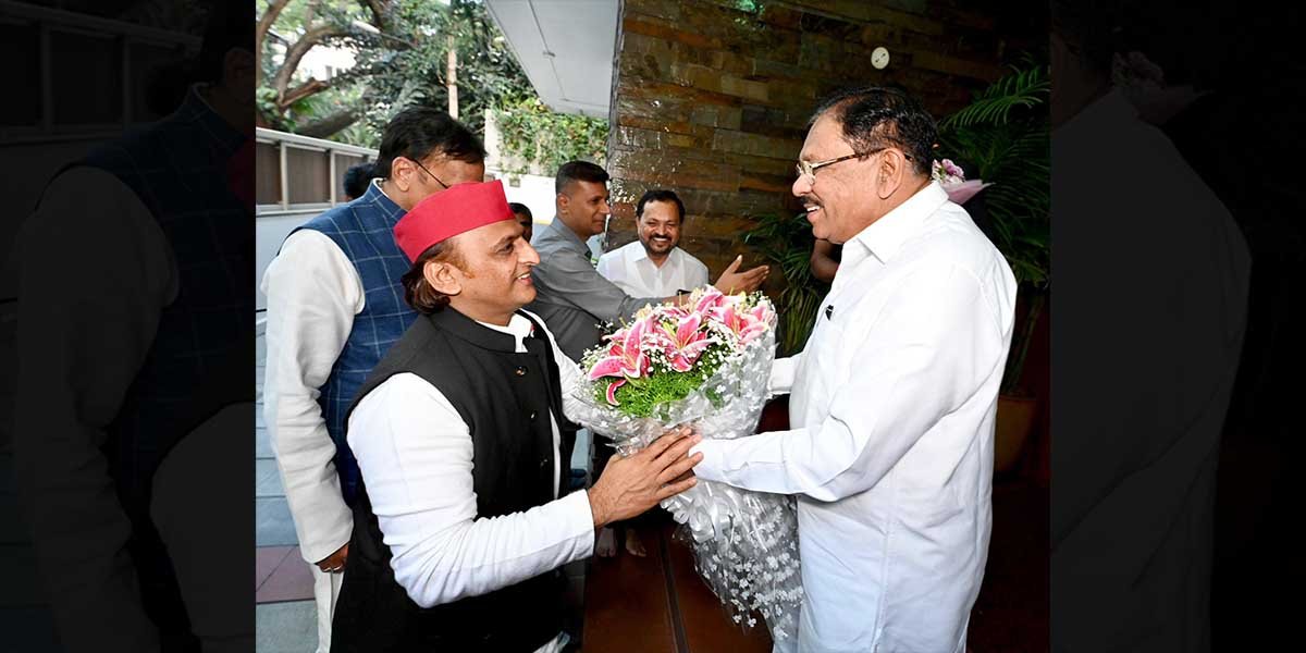 Will Rahul Gandhi Opt For A Dalit CM In Karnataka?

<a href="/ShortpostIn/">shortpost.in</a> <a href="/simkilll/">Karan Ravi</a> <a href="/renniabraham/">Renni Abraham</a> 

#AuthenticGossip #CM #Dalit #DKS #DKShivakumar #GParameshwara #Karnataka #MallikarjunKharge #RahulGandhi #ShortPost #Siddaramaiah

shortpost.in/will-rahul-gan…