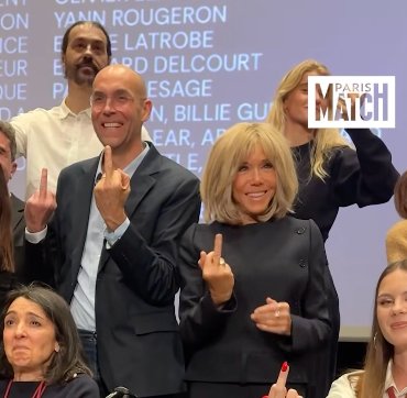 Et avec vot’ bon sourire, ma p’tite Dame !