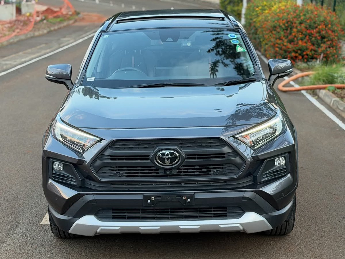 lanefastdeals's tweet photo. 2019 Toyota Rav4 Adventure Green.
2000cc petrol engine.
44k kms mileage.
Automatic transmission.
Kes 5,100,000/=
Call/WhatsApp
โ๏ธ0700744940
Atandi Muturi Iscariot MP Mbeere North #TheRutoChapter Malava Constituency #16DaysOfActivism https://t.co/voacl946PD