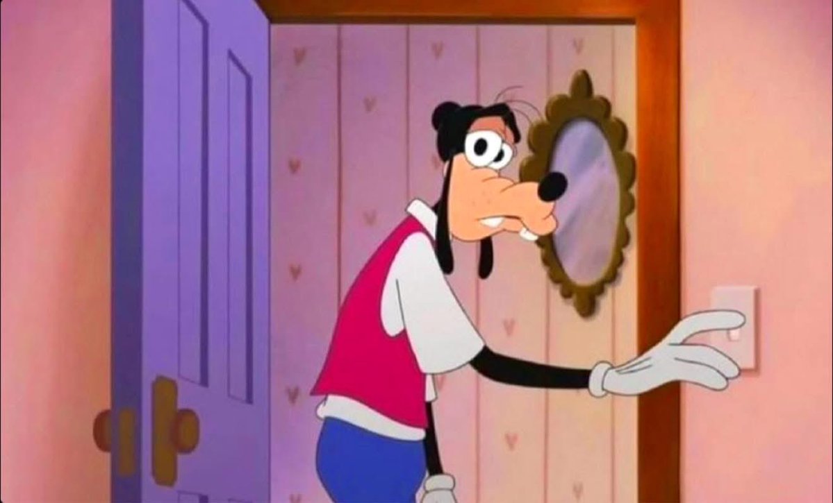 Callunc's tweet image. POV : that last look at your bed before leaving to work