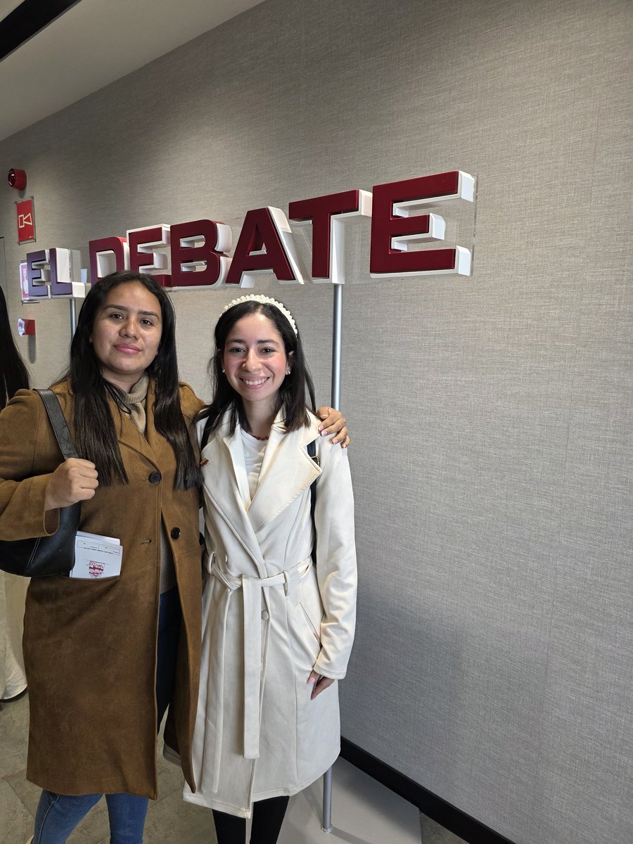 fimasd_org's tweet image. Conocer la operación de un medio es fundamental. Esta visita al el diario @eldebate_com permite a nuestros líderes afinar la visión y la estrategia comunicacional.
​Clave para entender la Prensa Libre en la Gobernanza Democrática.
​#DiarioElDebate #PrensaYPolítica