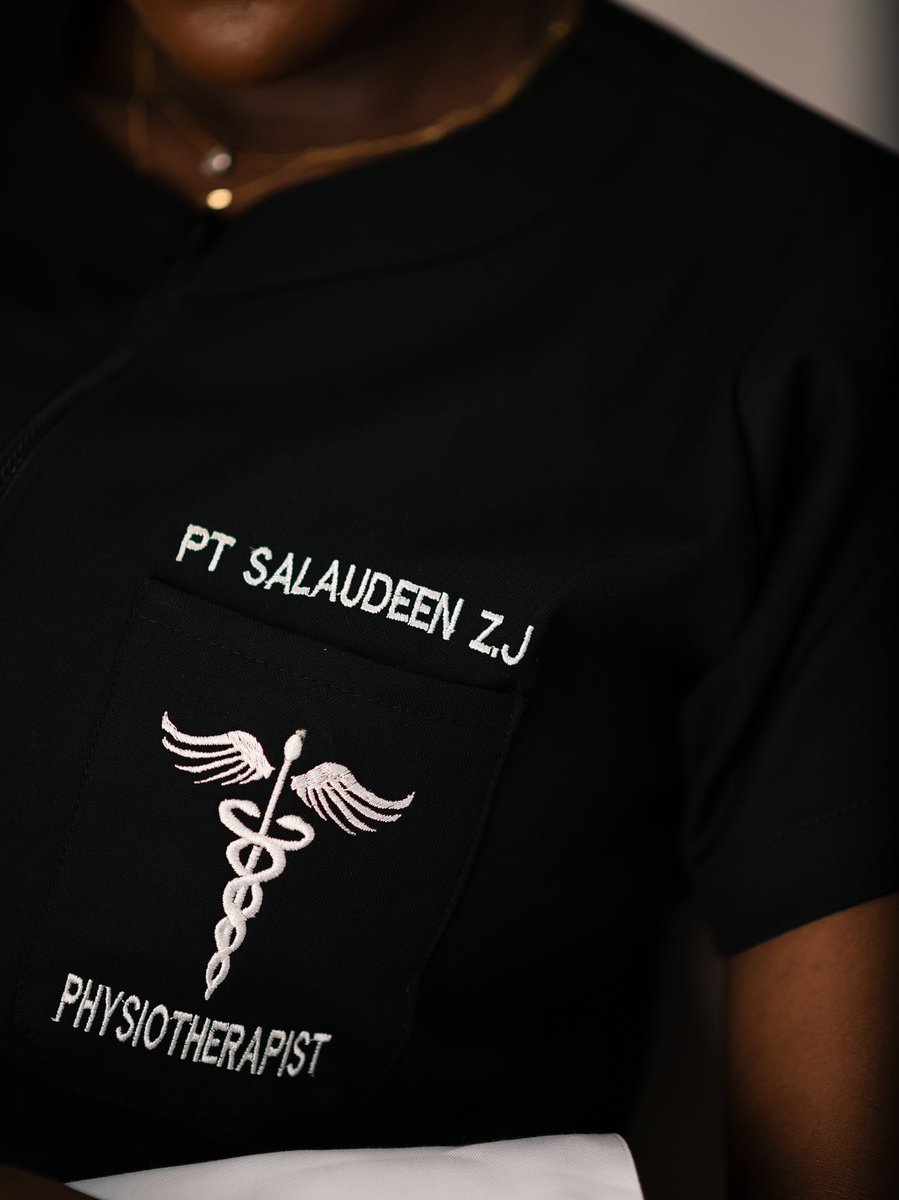 zainabuuuu_'s tweet image. The one where I become a licensed physiotherapist. Alhamdulillah ❤️