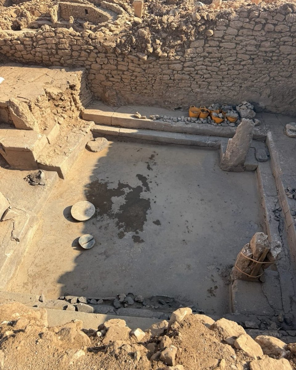 👀 A Never-Before-Seen Excavation Pit at Karahan Tepe 👀

This pit was uncovered within the last month. When I was here just weeks ago, this entire area was still buried — now it’s fully exposed and revealing features no one had ever seen. 🤯

This is the thrill of archaeology in