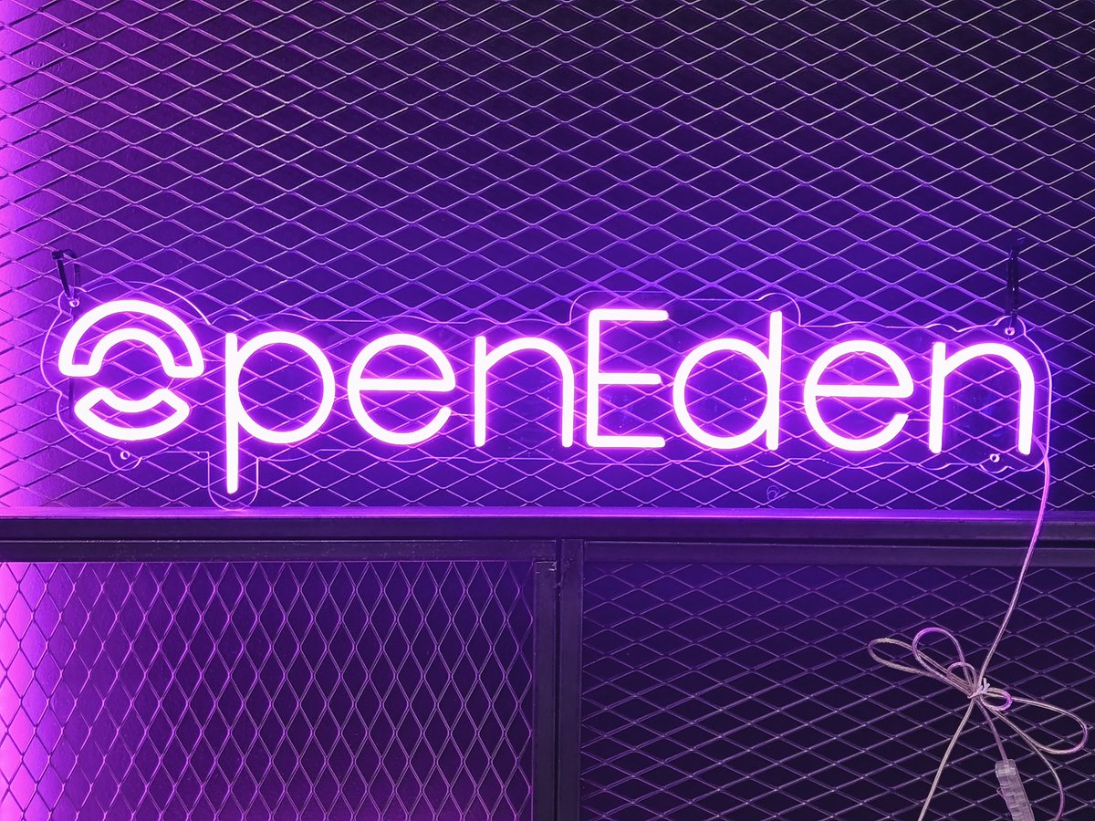 FISlab's tweet image. 🌐 Tokenizing Global Finance — Seoul Edition

@OpenEden_X @Bridge34__ #OpenDollar

The atmosphere feels great as soon as I walk into the venue.
Conversations blending traditional finance and on-chain systems flow naturally,
and there’s a shared sense in the air that “we’re going…