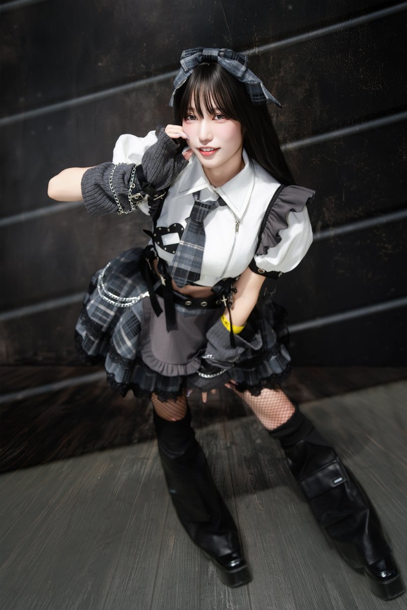 superget_win's tweet image. 2025.11.24
コスホリックSPECIAL
シックな衣装とふわりとした笑顔のバランスが絶妙。視線を奪われる魅力が詰まった「はる犬」さんを激写しました。

model :Haruinu🐾🎈さん
（@haru_no_inu）

#コスホリ
#コスホリックSPECIAL
#cosplayer