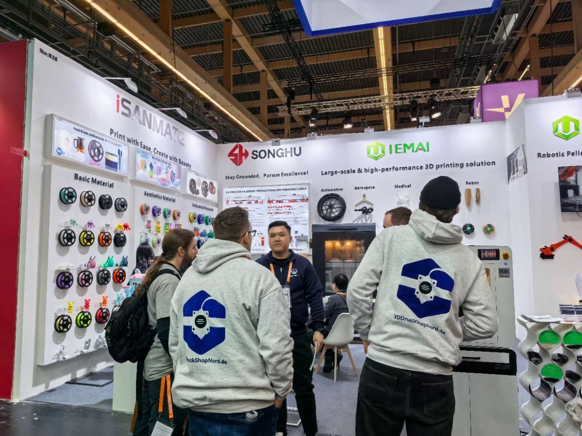 iSANMATE3d tweet media