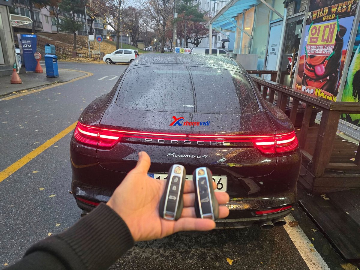 Xhorsevvdi's tweet image. 🥰🥰2017 Porsche Panamera 4 adding a smart key with Xhorse VVDI MLB Tool ✅♨️
xhorsevvdi.com/wholesale/vvdi…
#PorschePanamera #SmartKey #MLBKey #KeyProgramming #CheonanAuto #CarTech #PorscheLife