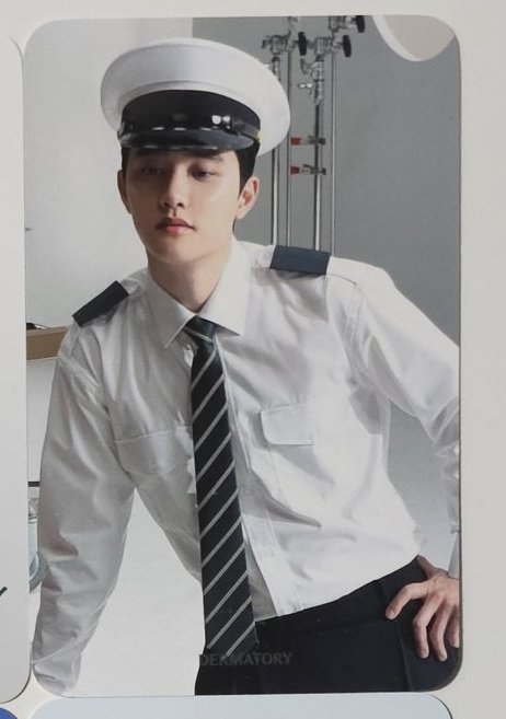 _mysticdoh's tweet photo. 도경수X더마토리올해의포토카드대상 드림 https://t.co/Bt1CoHP9rz