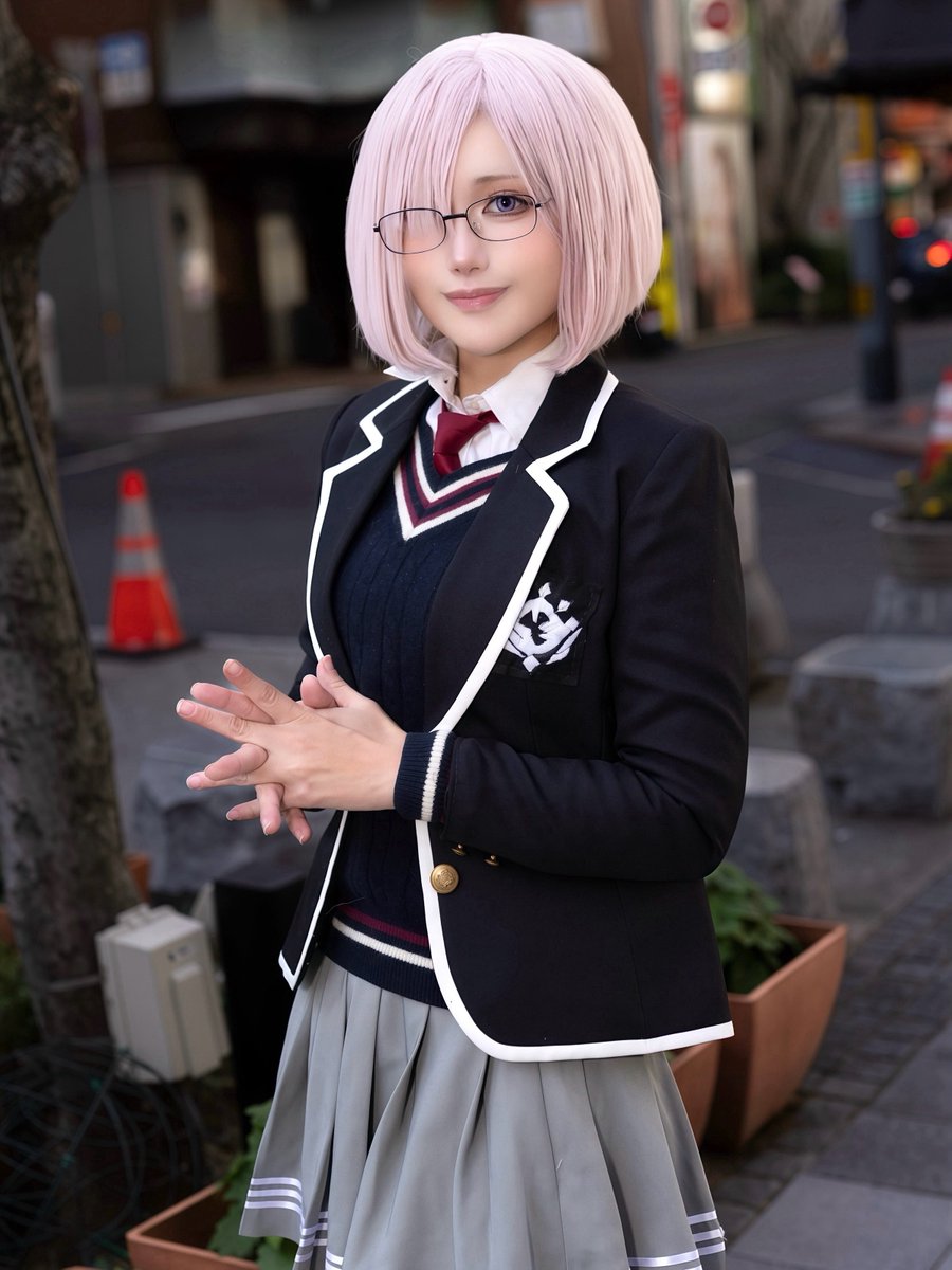 44ka_o77's tweet image. Fate/Grand Order cos
真白キリエ(マシュ)
p.@tkake773 
#ときこす
｢先輩、今日の夕飯はなんでしょうね｣