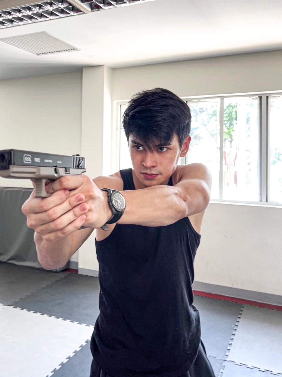 altergo_db3's tweet image. Seated na for Yu, reil

DUSTIN SA PARUPARO FESTIVAL 
#Dustin