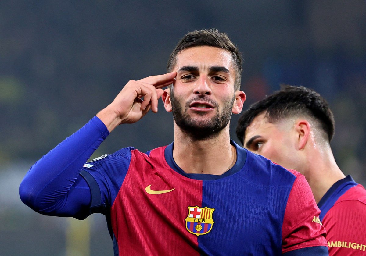 WHOM MUST WE BLAME FOR BARCELONA'S DEFEAT AGAINST CHELSEA?

#fakyesports #sports