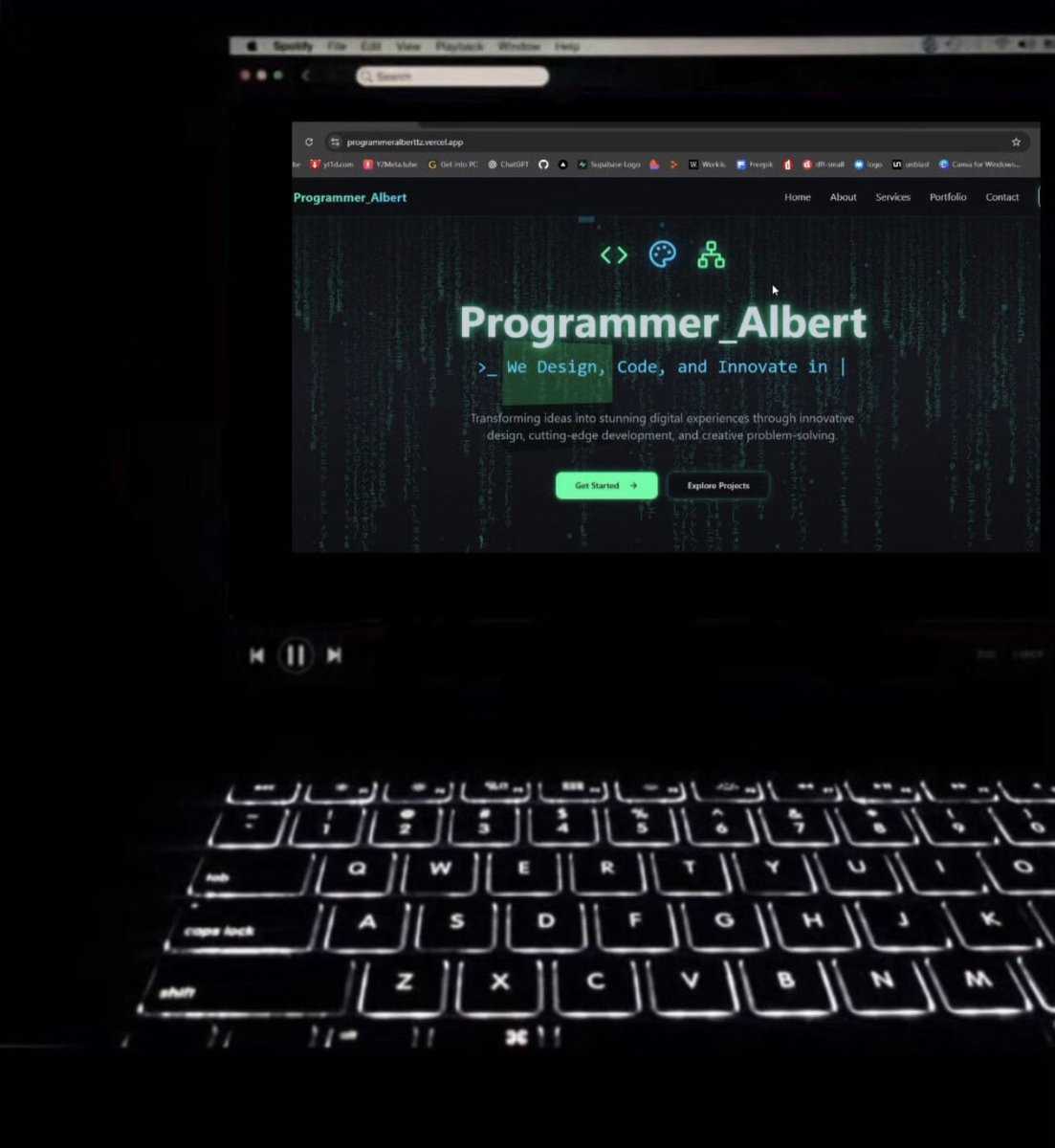 AlbertMall66503's tweet image. Excited to announce that my new website is now live!
Deployed via Vercel cloud servers 💻🙌🏽
👉 Check it out🔗: programmeralberttz.vercel.app

#vercel #deployment #ProgrammerAlbertTz #website #webdeveloper💻