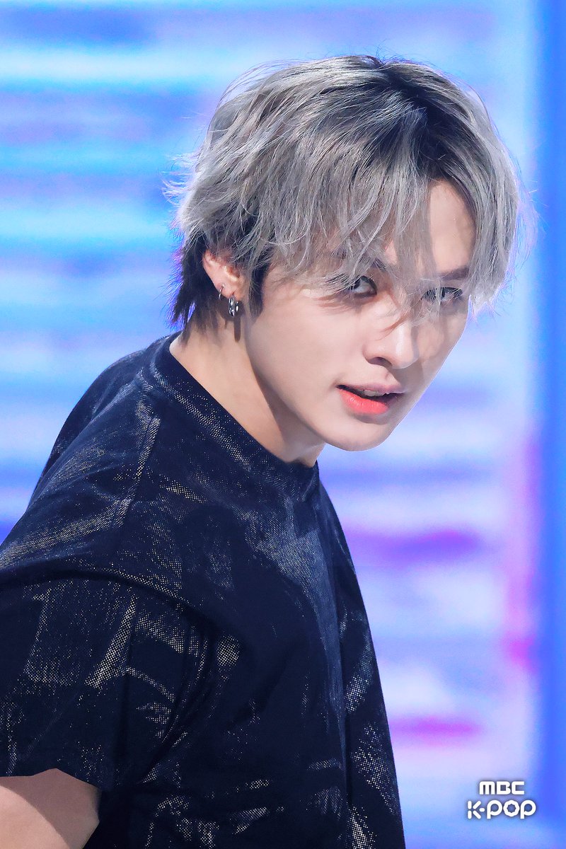 straykids リノ Stray Kids JAPAN 2nd Album『GIANT』 FANCLUB Jacket Images #LeeKnow