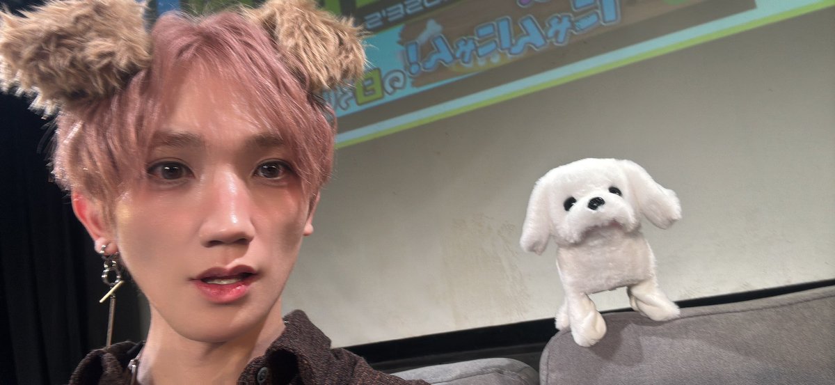 hirose_gameroom's tweet image. 『#廣瀬大介 のゲーム部屋 ～わんわん！にゃんにゃん！の日らしいよ!?SP～』配信アーカイブは29日まで！

🐕 ゲスト🐈
#伊東健人 さん
#土岐隼一 さん

👉配信アーカイブはこちら
hirose-gameroom.zaiko.io/item/374789

㊗️3周年！廣瀬さんサイン入り色紙プレゼントキャンペーンも是非！

#ひろせのげーむべや