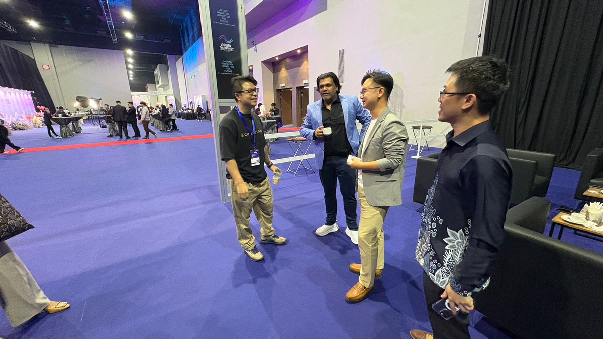 collectopia_io's tweet image. Collectopia squad taking over the ASEAN Technology Cooperation &amp;amp; Development Summit 2025 in KL! 
From coffee breaks to big ideas, uniting innovation &amp;amp; connecting the future! @ErnestC42213380 

#ASEAN2025 #TechSummit #Collectopia #KualaLumpur #Innovation