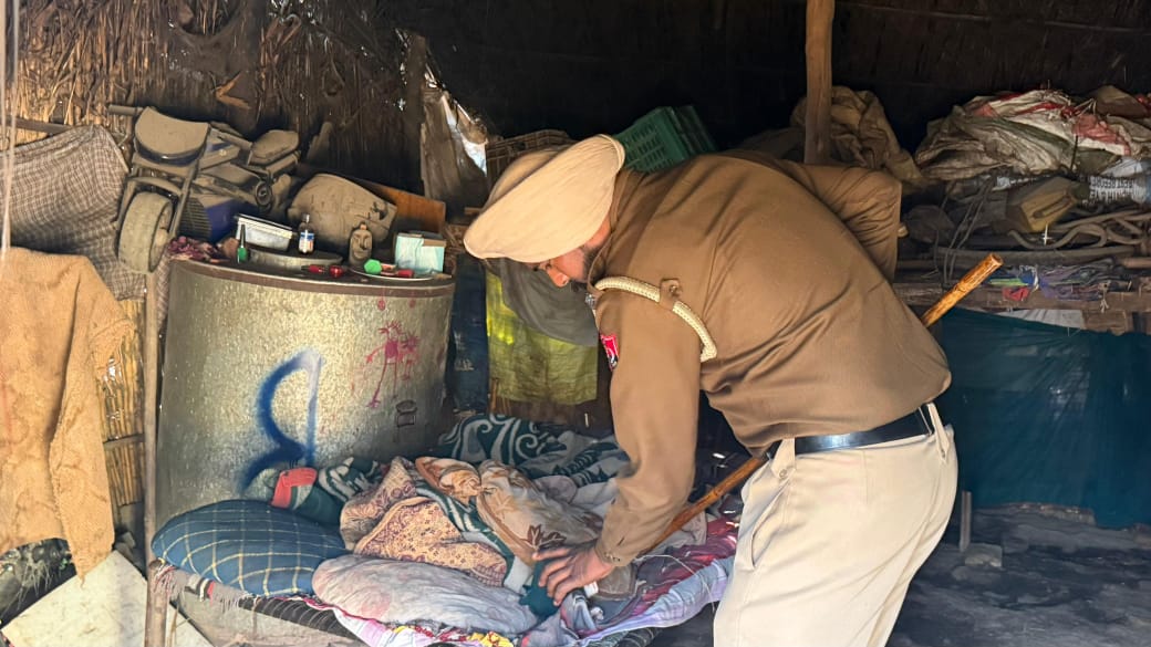 PatialaPolice's tweet image. #CASO operation by PS Kheri Gandian at hotspot, slum and suspicious zones on Saidkheri–Bhoglan Road targeting drug menace.
#PunjabPoliceCASO