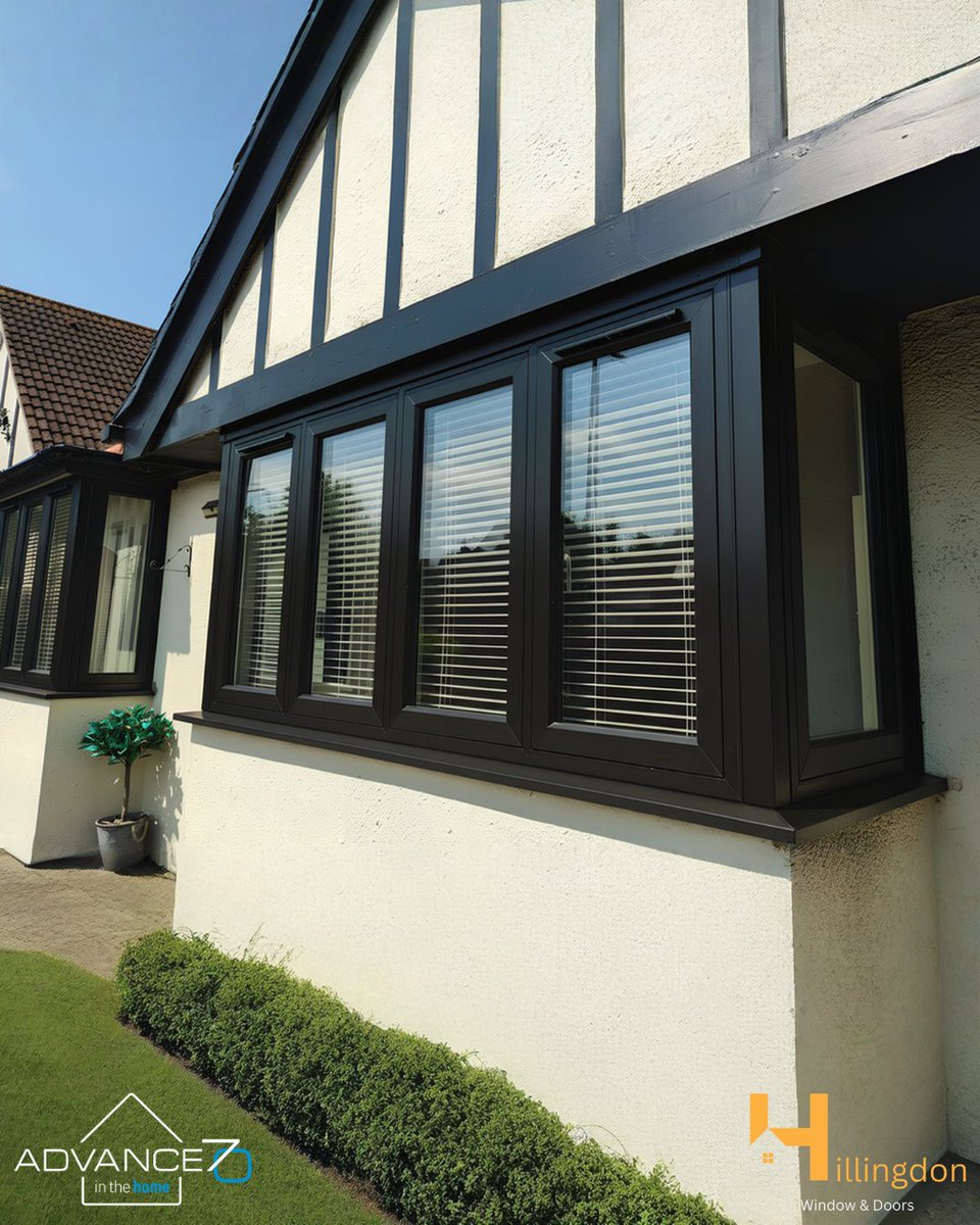 ADVANCE_70's tweet image. A flawless finish in Ulti-Matt Black 🖤

ADVANCE 70 Flush Sash windows combine cutting-edge design with exceptional performance for a sleek, contemporary look that lasts.

Find your local installer today! advance70.co.uk/find-an-instal…

#ADVANCE70