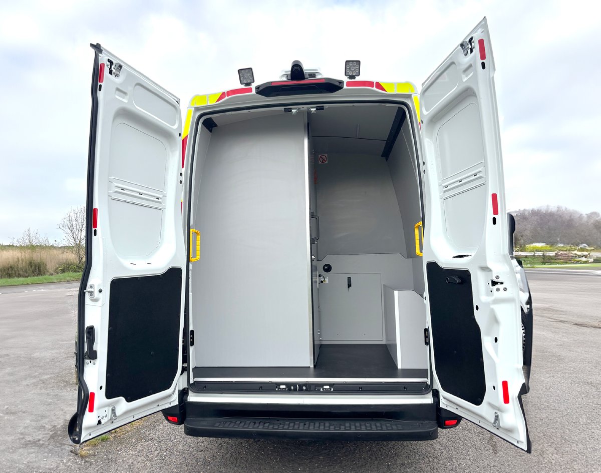 Hireco_World's tweet image. 🚐 Iveco Welfare Vans – Built for the Job . Safe, reliable, fully compliant.
Everything your crew needs onsite. 

📞 Call 0330 124 5651  🌐 hireco.co.uk 
➡️ Hire, Rent, or Buy Today – While Stock Lasts! 
#Hireco #WelfareVans #FleetSupport #ConstructionFleet #Iveco