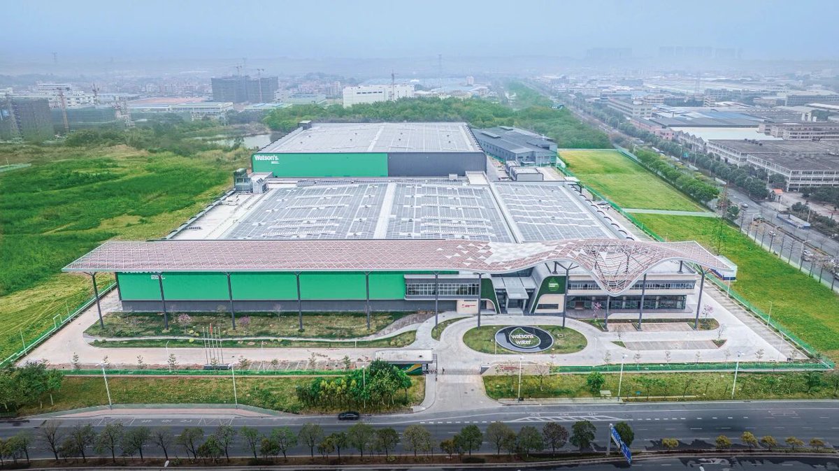 LWK_Partners's tweet image. 🌿 AS Watson Industries New Smart Factory

Designed to live with the climate, not fight it. This is climate-responsive architecture at its most intelligent and beautiful.
#ASWatsonSmartFactory 
#LWKandPARTNERS