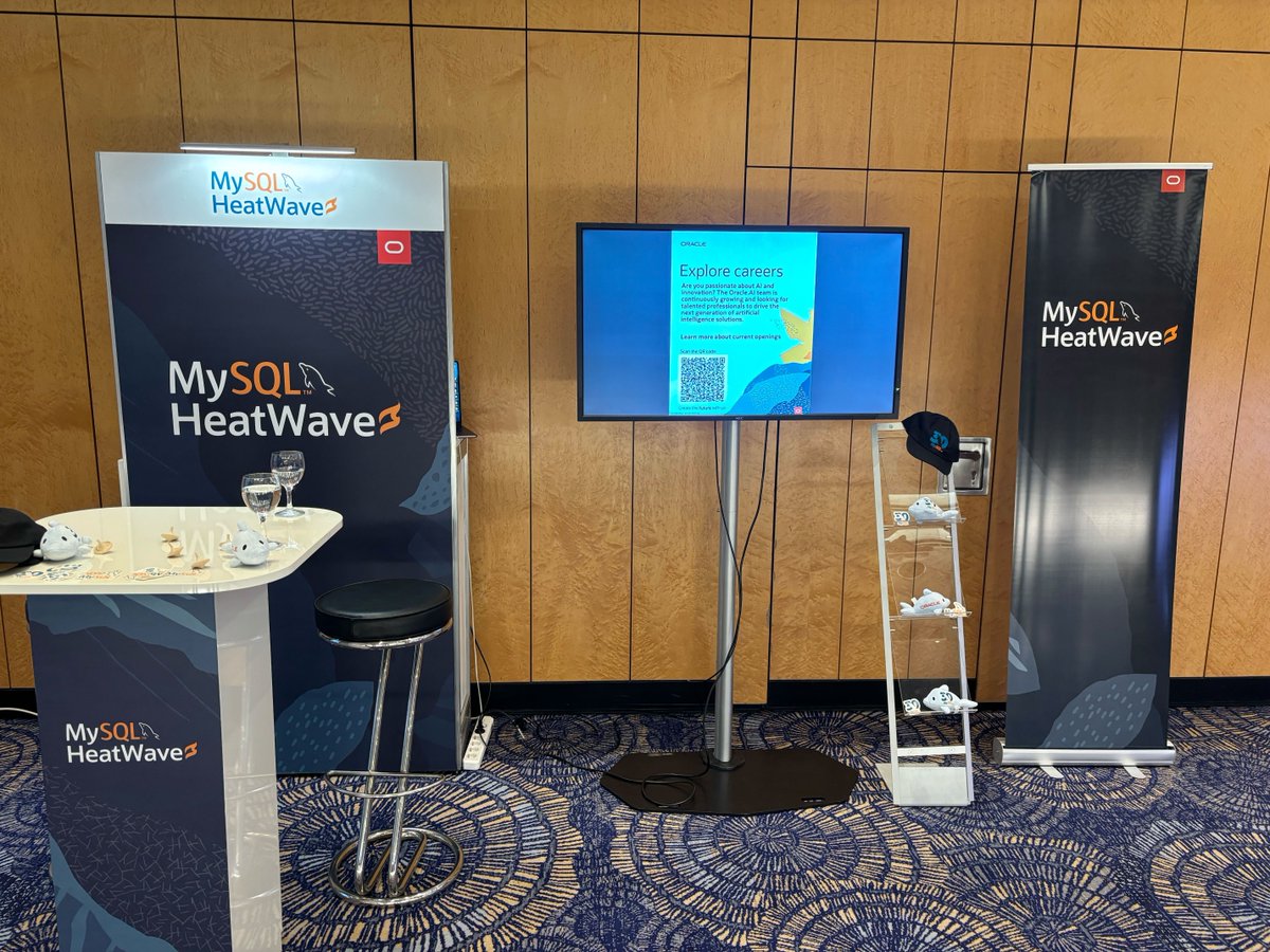 mysql_community's tweet image. 🎗️Our team is ready at MLCon Berlin!
Visit the HeatWave booth to connect with us. Don’t miss Mario Beck&apos;s keynote on “From Transactions to Intelligence:The Case for In-Database AI” at 13:30, followed by Carsten Thalheimer’s session at 14:30
#MySQLCommunity
social.ora.cl/60127UTjj