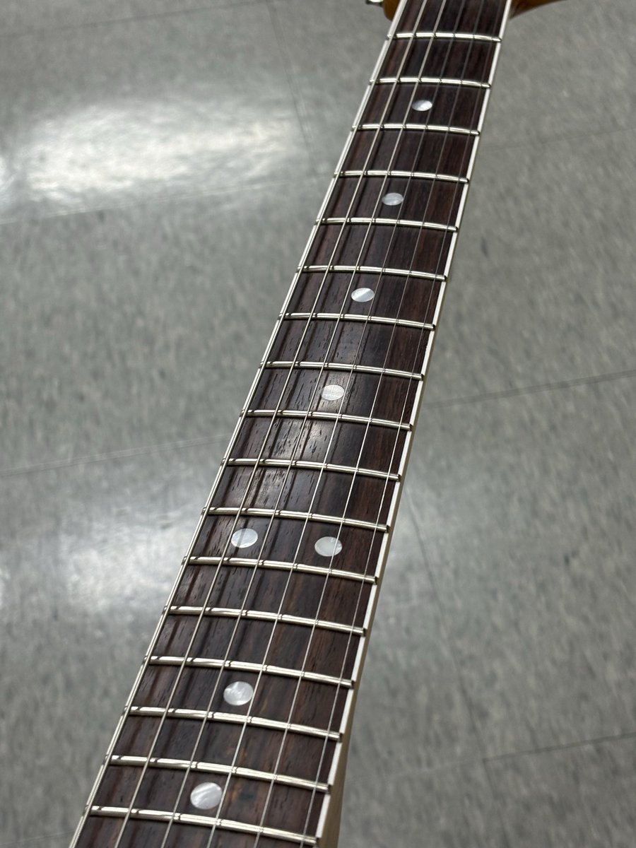 KinkoRockStore's tweet image. ✨【入荷情報】✨待望のモデルが入荷いたしました！！🇯🇵Fender Moeka Shiotsuka Jaguar moni Aged Sonic Blue！！お探しの方も多いのではないでしょうか〜。店頭にて絶賛販売中です！【販売価格¥187,000】人気商品のため、売り切れの際はご容赦ください。#Fender #Jaguar #MoekaShiotsuka