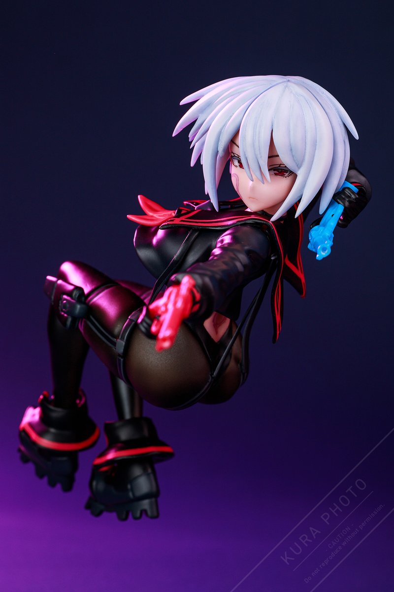 彩色見本を撮影させて頂きました。

■ボンバーガール／イッシキ・カオス

原型：ЯIDE様（<a href="/ride168429687/">ЯIDE フィギュア作ります。次回WF2026W</a>）
#フィギュア撮影 #となモ8