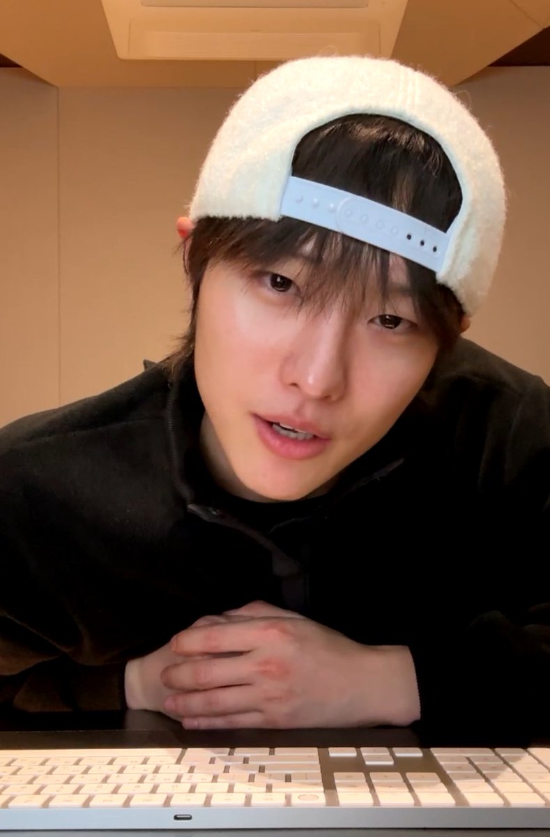 구육이 tweet media