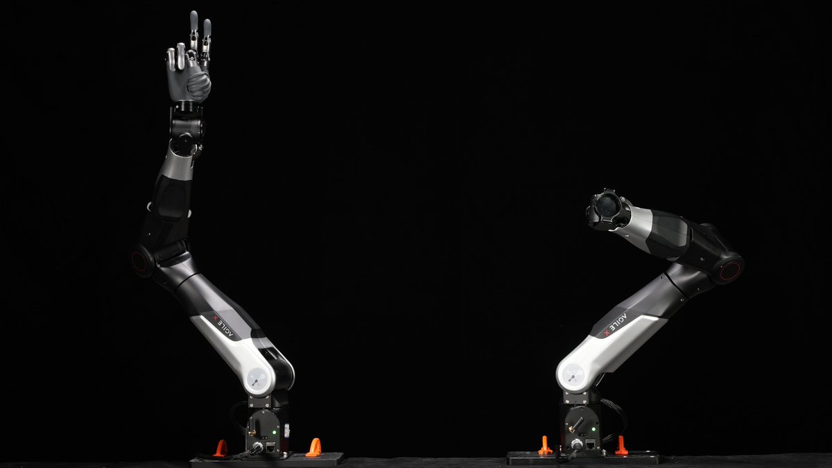AgilexRobotics's tweet image. Meet NERO: AgileX&apos;s 7-DoF Robotic Arm with Human-Like Dexterity!

Ultra-light (4.8kg), precise (±0.1mm), and infinitely flexible—designed for cutting-edge robotics research.

🌐 Explore: global.agilex.ai
📩 Inquire: Sales@agilex.ai

#AgileXRobotics #NERO #humanoid