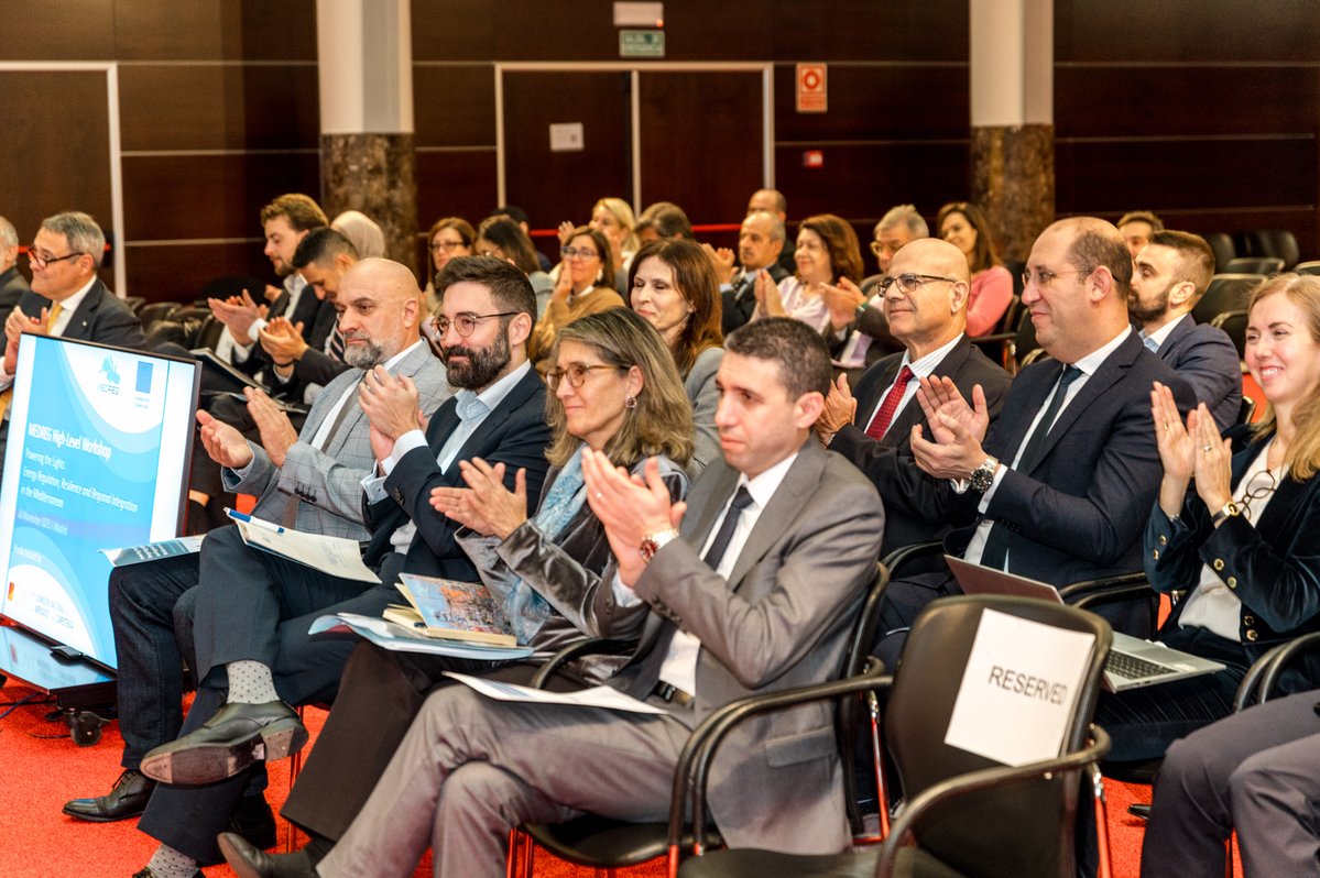 Kicking off our Workshop “Powering the Lights:
Energy Regulation, Resilience &amp; Regional Integration in the #Mediterranean”, hosted by @cnmces in Madrid! 💡
🎯 We'll be exploring how Med countries can collaborate more closely to build a
secure &amp; interconnected energy future.