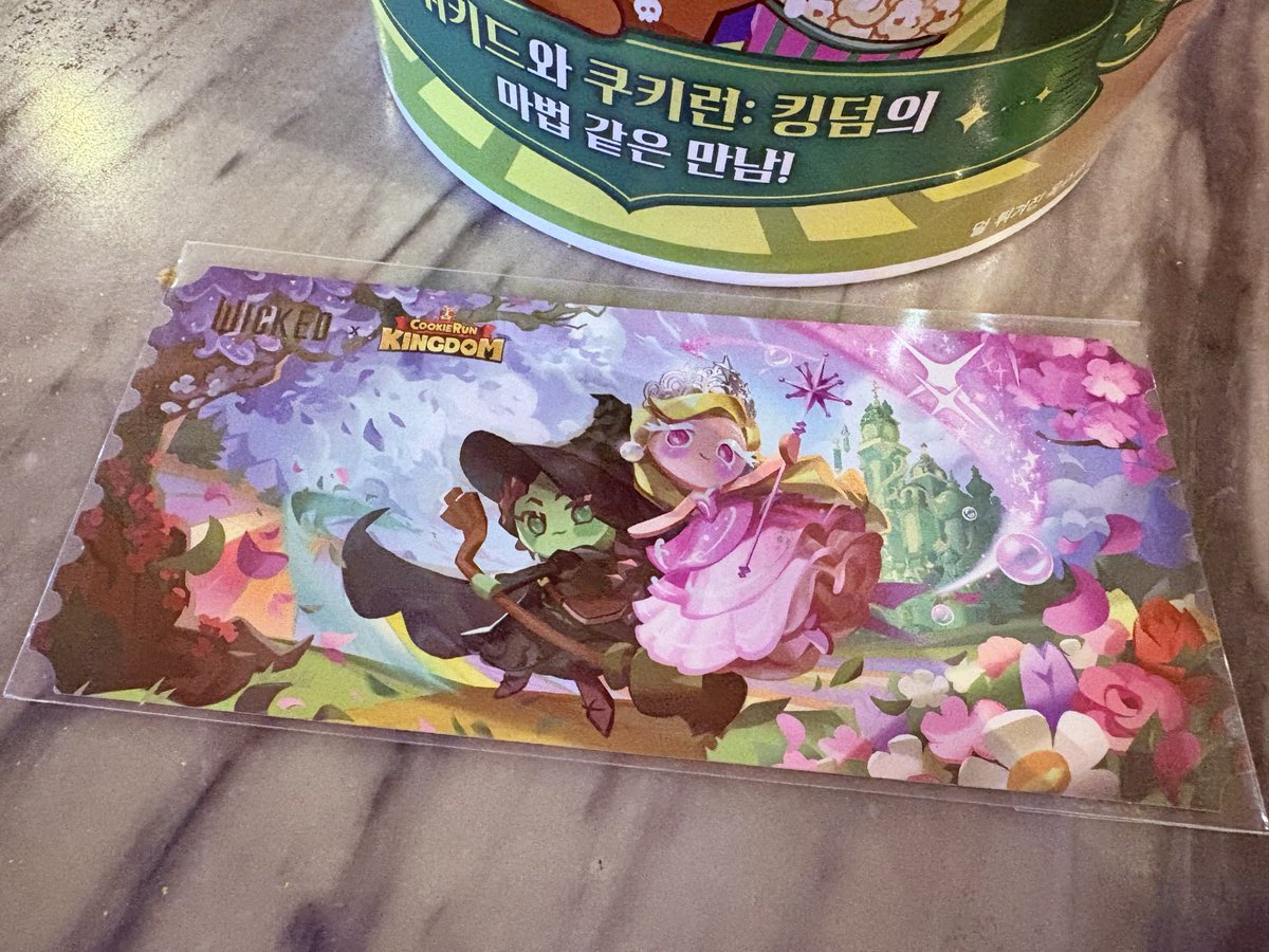 Xylitol_Astro's tweet photo. CGV에 쿠키들 보러 다녀왔어요💕 https://t.co/OJ2VudSEhB