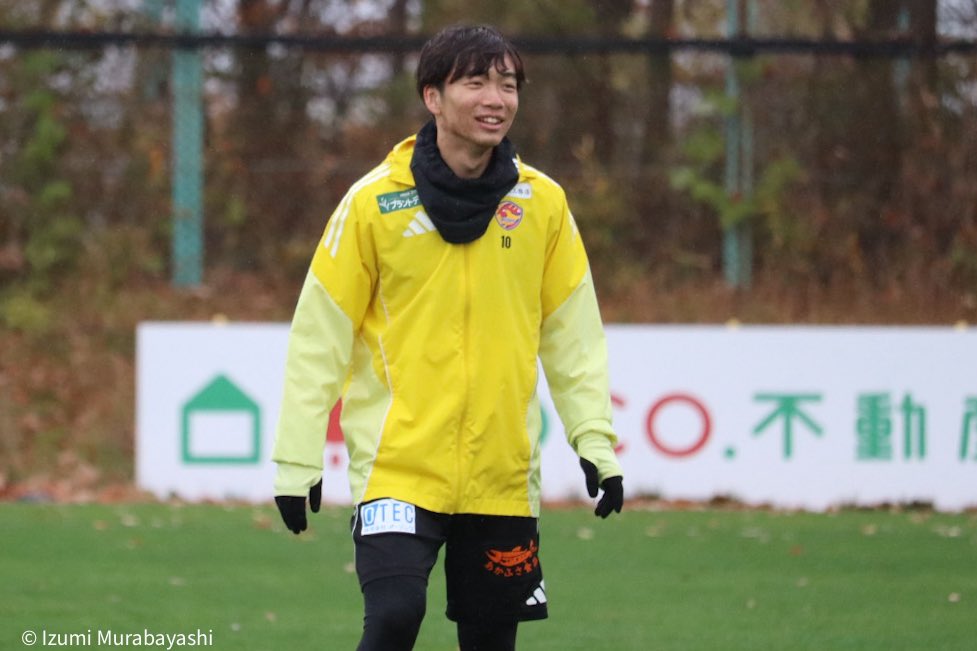 村林いづみ tweet media