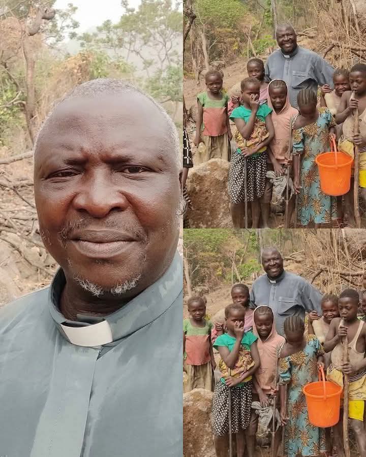 timmosion's tweet photo. JUSTIN‼️Picture of Rev. Ezekiel Dachomo with the ch!ldren that have lost their parents to G£noc!de in the Nigeria. 

DR0P A PRAYER F0R THÈM 🙏

FIELD SOLDIER OF OUR TIME. https://t.co/O2nSifA1Bi
