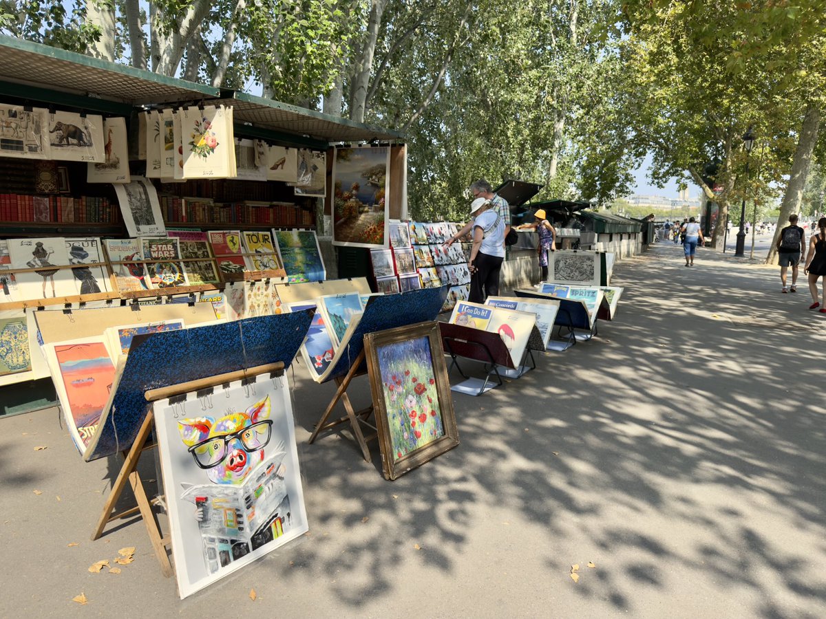 Hard to believe this was just three months ago - summer in Paris. Here’s hoping your Thanksgiving travel is as smooth and pleasant as a walk along the Seine.
