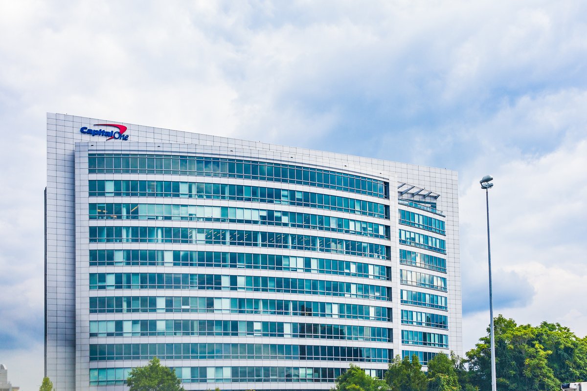 RiskDotNet's tweet image. Capital One’s purchase of Discover has lifted its projected retail deposit outflows in a 30-day stress scenario

hubs.li/Q03VWMj90