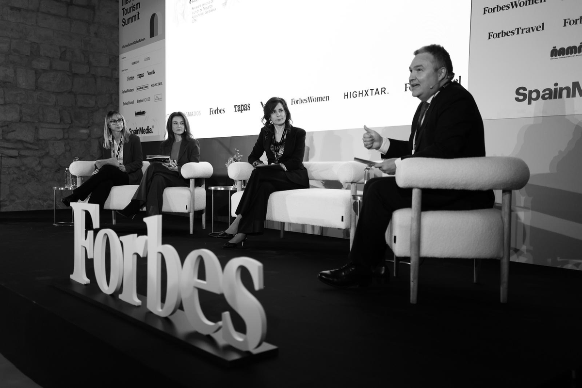 <a href="/ArodSpainMedia/">Andrés Rodríguez</a> <a href="/SpainMediaES/">SpainmediaEs</a> <a href="/NataliaBayona/">Natalia Bayona 🇺🇳</a> <a href="/UNWTO/">UN Tourism</a> <a href="/MargaProhens/">Marga Prohens</a> <a href="/goib/">Govern de les Illes Balears</a> <a href="/avoristravel/">Ávoris</a> <a href="/ToniMir/">Toni Mir</a> <a href="/CapVermellGroup/">CapVermell</a> <a href="/ConselldeMca/">Consell de Mallorca</a> <a href="/PortsdeBalears/">Ports de Balears</a> | Innovar regenerando: empresas que transforman el modelo Innovación transversal con impacto social y regenerativo.

Descubre cómo la innovación tecnológica, la economía circular y los nuevos modelos de negocio pueden impulsar una prosperidad regenerativa en turismo, agricultura