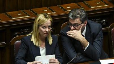classcnbc's tweet image. #Manovra, sono 105 gli emendamenti inammissibili: passa la statalizzazione dell’oro di Bankitalia e l’aumento della Tobin Tax.

Secondo il vaglio della presidenza della commissione Bilancio del Senato, sono 18 le proposte dichiarate inammissibili per «estraneità di materia» e 87
