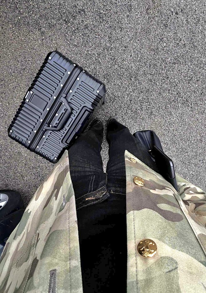 CormenkoIsReal_'s tweet image. This look 🔥🔥🔥🔥
#zeudiners #zeudi #zeudidipalma #zeuditattoo #zdptattoo