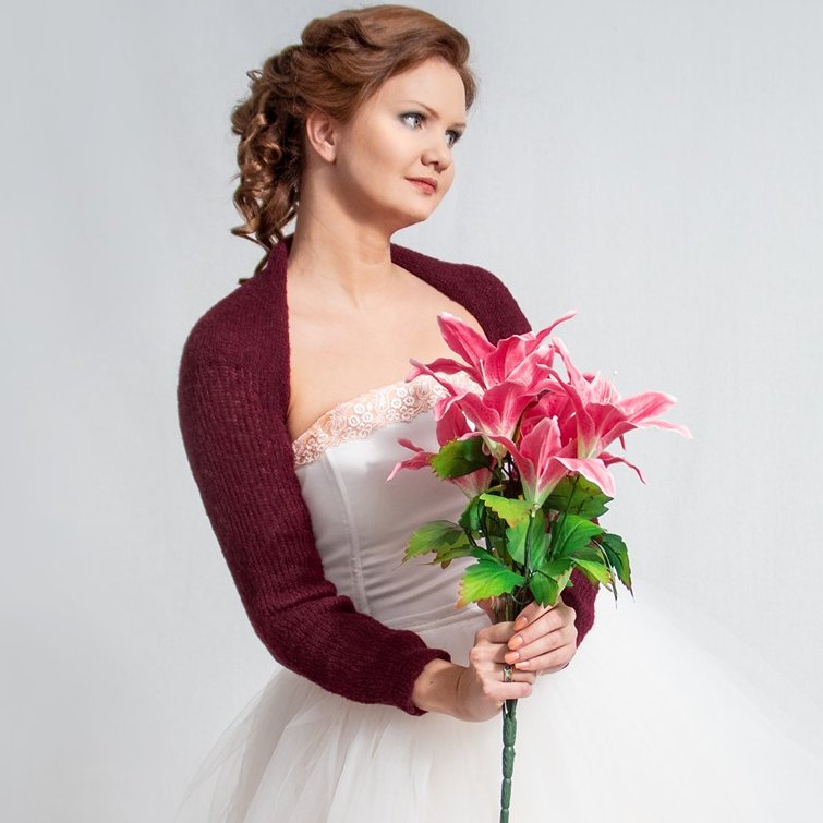 Soft alpaca silk bridal bolero 🤍   Warm, handmade &amp; elegant — perfect wedding or bridesmaid cover-up.   #BridalBolero #WeddingShrug #Handmade #Alpaca #Silk #EtsySeller 

etsy.me/3PPQMae