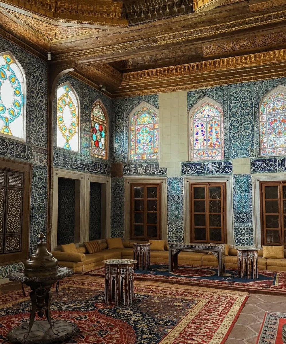 vardirbirhayirr's tweet image. İslam zerafettir...