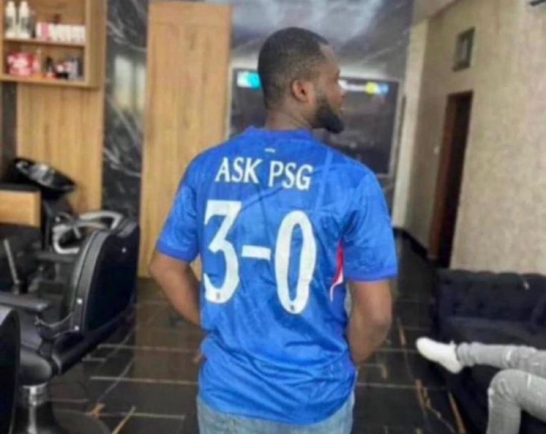 GodMotherCFC's tweet image. Please repost 😂💙