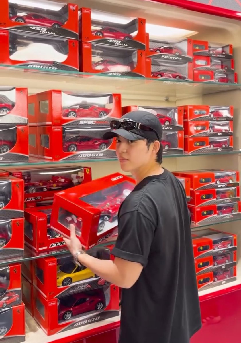 wonubliss's tweet image. S.COUPS 🖤🍦🏎️