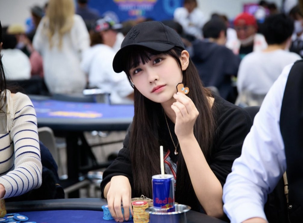 yuzu_himechann's tweet image. 今回もとっても楽しかったなぁ💭

2インマネ(1FT)✨

ありがたい事に沢山ラッキーしまくっただけなので、もっとポーカーも心も強くなれるようにがんばります❤️‍🔥

#SPADIE
#ここから始まるボク達のポーカーライフ