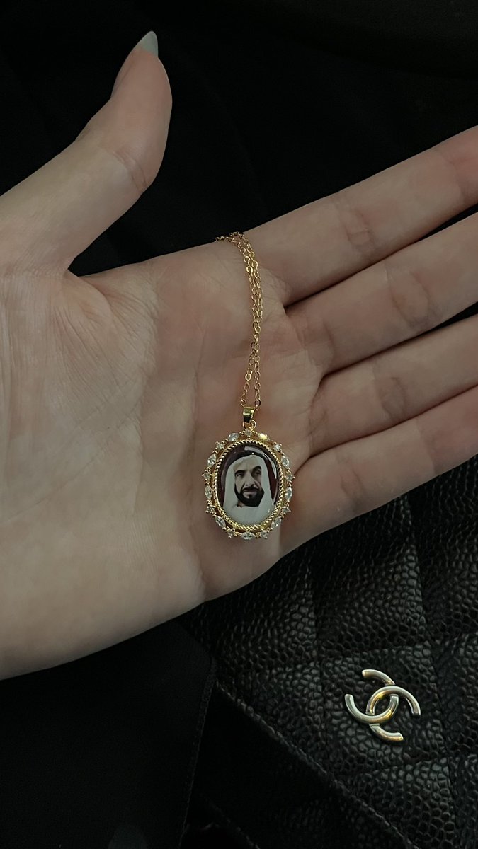 zee 🐈‍⬛ (@zeemeowl) on Twitter photo 